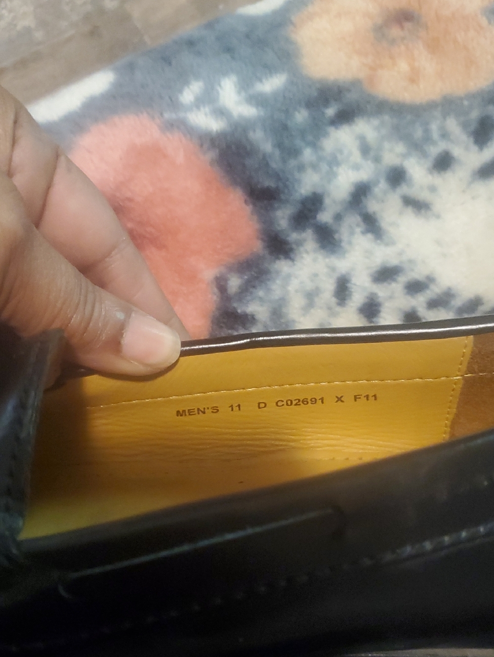 Cole Haan - Picture 3 of 12
